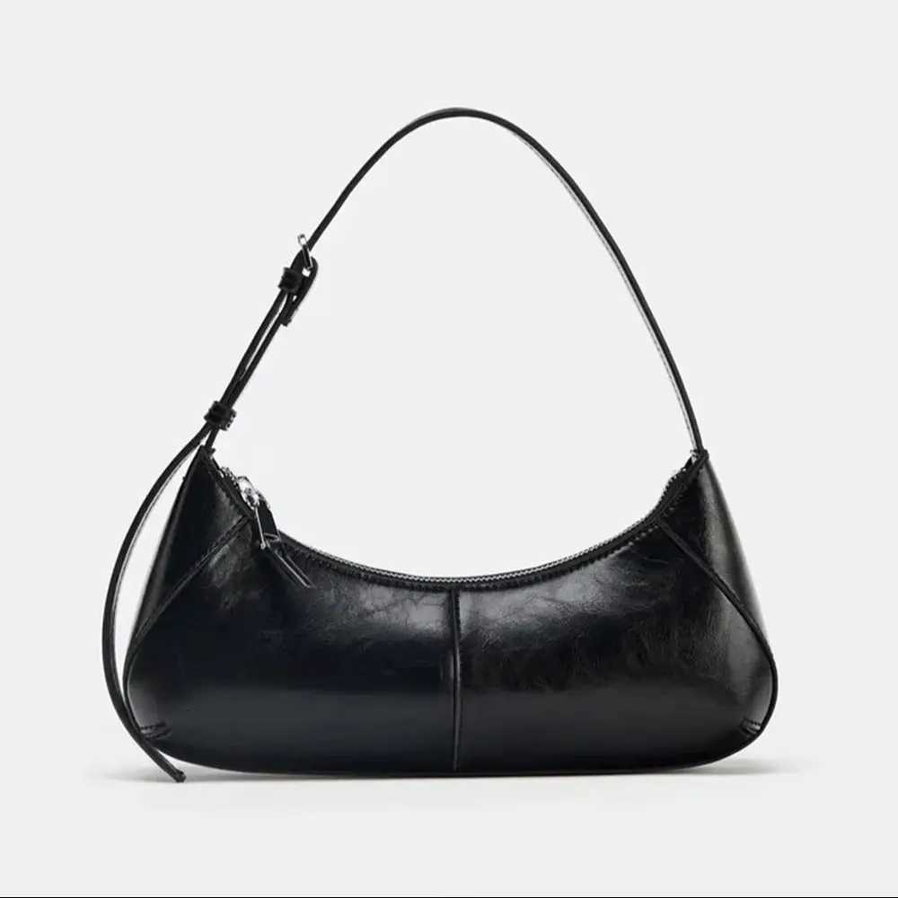 New Designer PU Leather Womens Shoulder Bag Solid Color Half-Moon Retro Crossbody Bag Hobos HandbagT251122