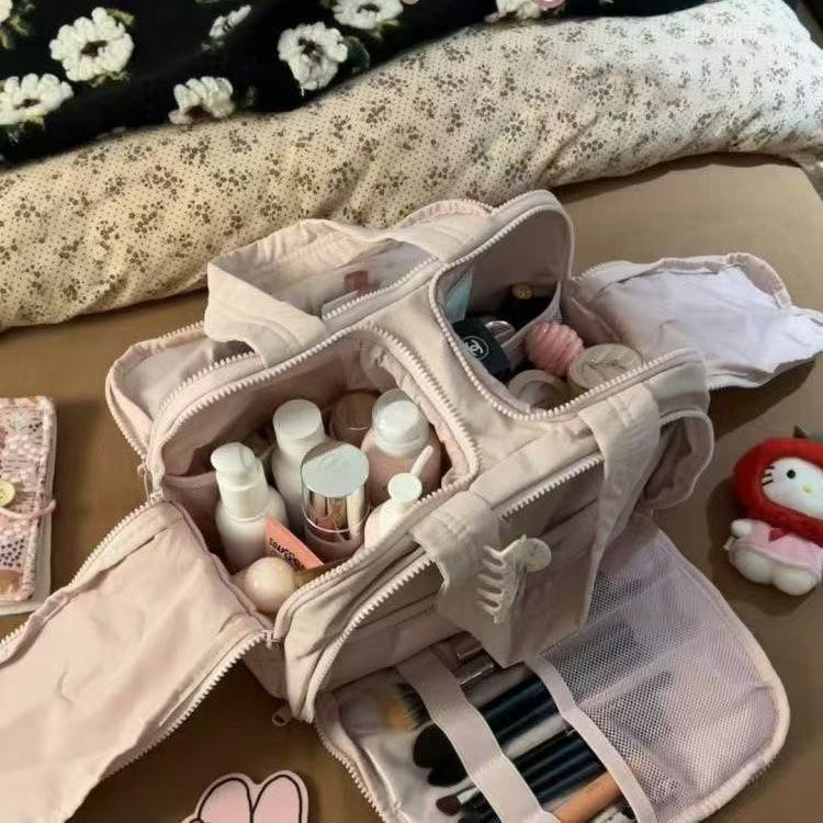 the tote bag Travel Makeup Bag for Women Large Spacious Capacity Portable Large Opening Waterproof Storage tote bag with Easy Access Design Toiletry O