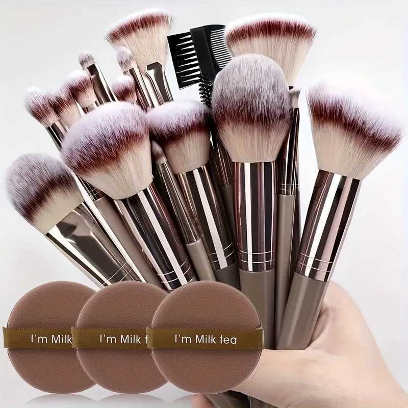 15-Piece Premium Makeup Brush Set with Blending Sponge - Ultra Soft Synthetic Hair Complete Cosmetic Kit Ideal Gift Travel C251122