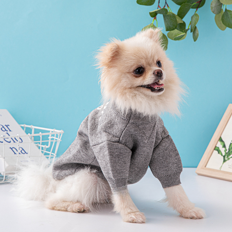 Designer Clothes Dog Apparel Winter Warm Pet Sweater Knitted Turtleneck Cold Weather Pets Coats Puppy Cat Sweatshirt Pullover Clothing for Small Dogs 