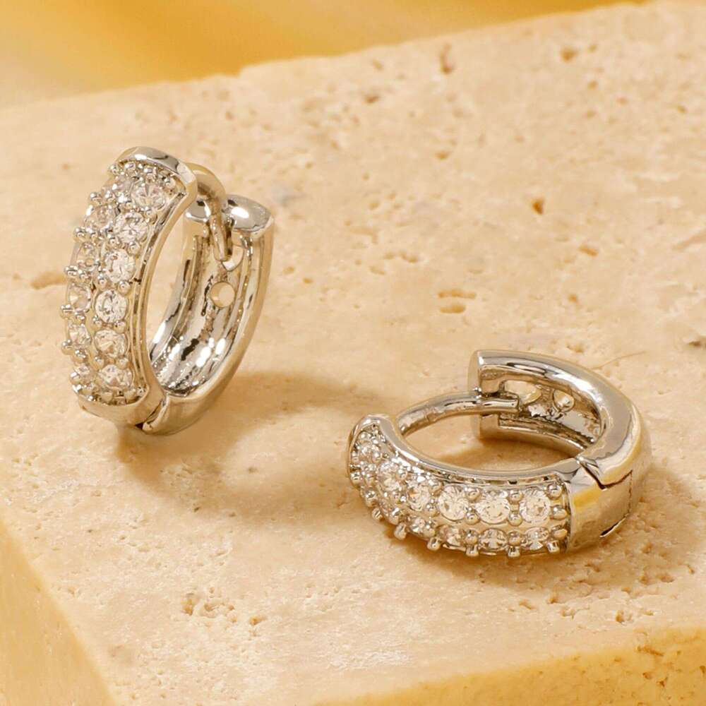 Personalized exquisite copper inlaid zircon 2025 new product, internet famous, fashionable niche design and earrings accessories