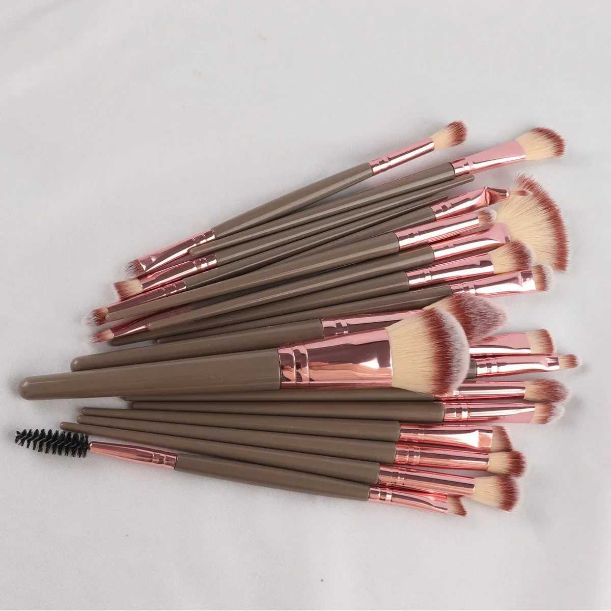 CHARMINGPOSE Makeup Brush Set Portable Travel Brushes Cleaning Tools Daily Use Professional Womens Makeup Kit 56-Piece C251122