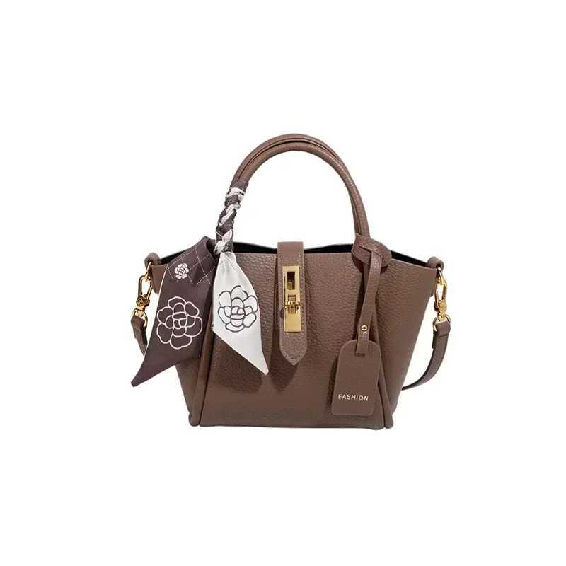 Summer New Trendy Ladies Fancy Crossbody Bag Portable Bucket Bag Wen Handbags Z250226