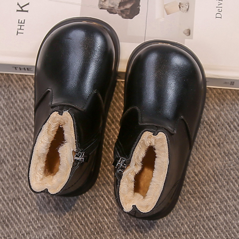 New designer shoes Children s Leather Boots with Fleece Lining Low Cut Small Leather Boots Autumn and Winter New Style Girls Leather Boots Retro Simpl