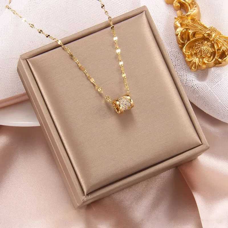 New Titanium Steel Necklace Light Luxury Necklace Copper Micro Zirconia Pendant for Women Pendant Trendy Neck Chain JewelryT251122