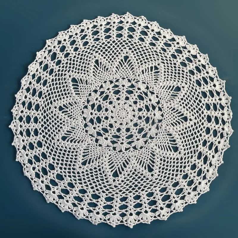 Hand-crocheted Cotton 60cm Vintage Tablecloth Placemat Hollow Lace Crochet Floral Table Cover Lampshade Sofa Cabinet Home Decor C251122