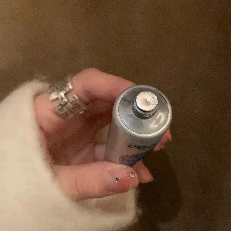 1pcs3pcs5pcs Face Hand Cream For Women 8 Gift Box Set Moisturizing Shea Rose Cherry Blossom Anticrack 251103