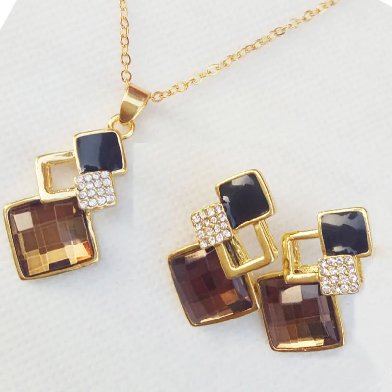 3PC Womens Fashion Transparent Crystal Stone Geometric Pendant Necklace Earrings Jewelry Set Outdoor Accessories Festival Gift 251114