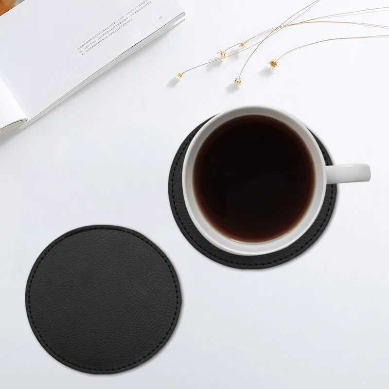 PU Leather Round Coasters Square Wood Coasters Drink Coffee Cup Coasters Mats Tea Pad with Holder Placemats Coaster Set C251122