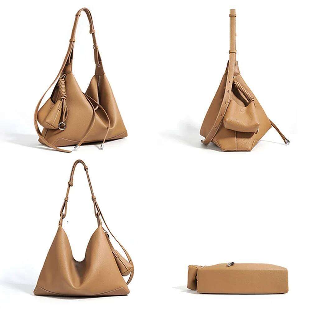 Genuine Leather Women's Minimalist Style Large Capacity Commuting Tote High-end and Fashionable Underarm Bag