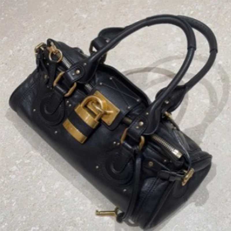 New autumn/Winter 2025 commuter handbags womens single bags handbags and gold-lock womens shoulder bags K251121