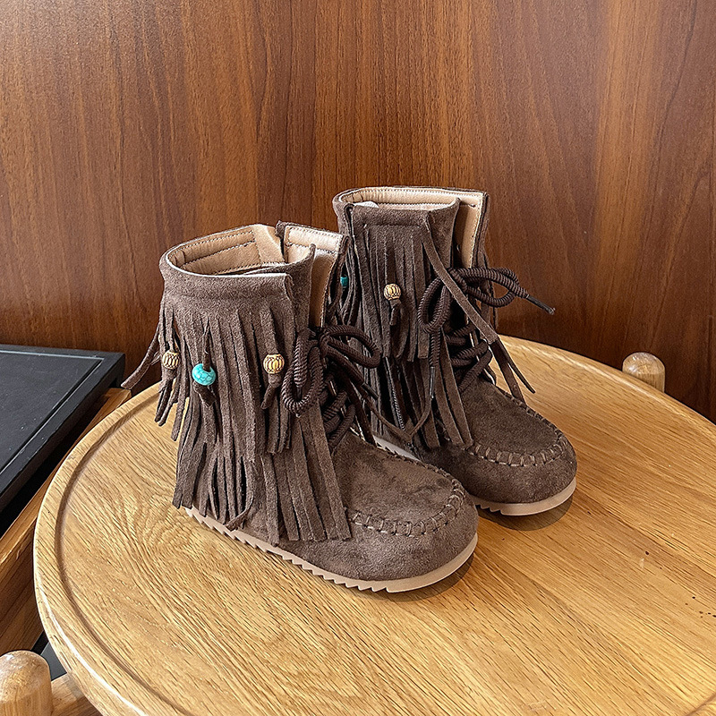 New designer shoes Indian Retro Tassel Children s Shoes Worn Style Autumn Winter New Martin Boots Half Boots Little Girls Versatile