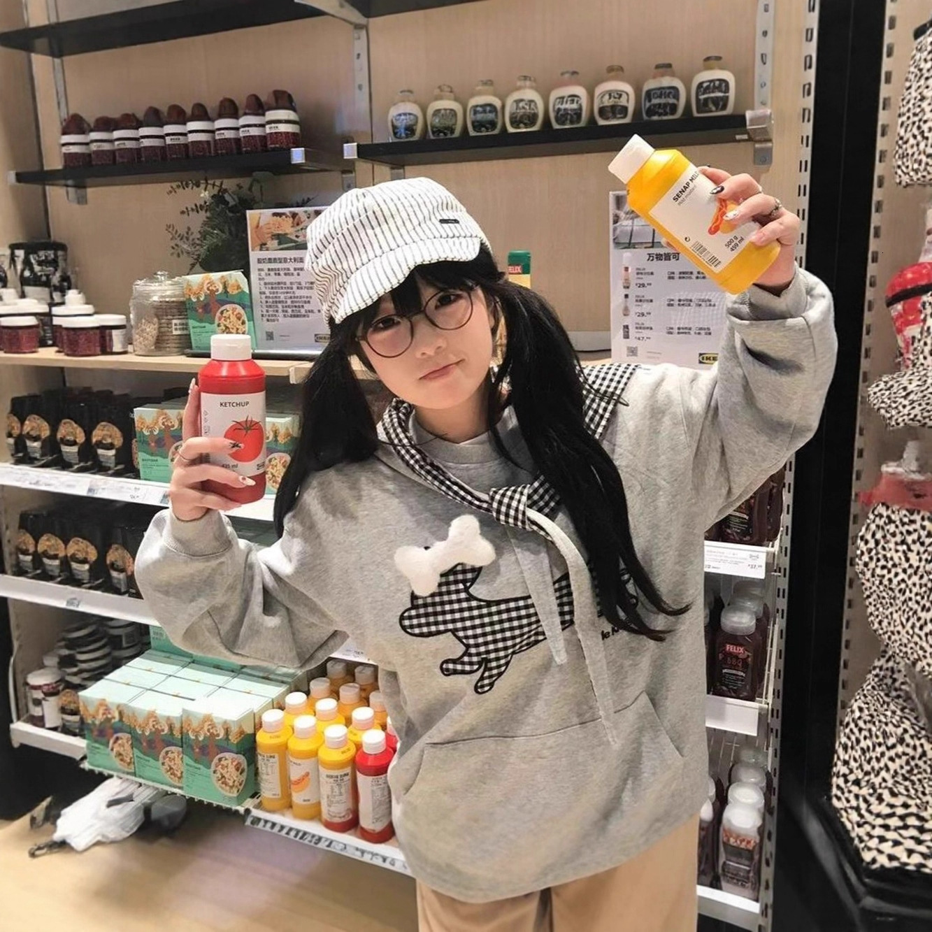 American designer embroidered small dog plaid strap hooded sweatshirt for women, new autumn and winter with plush loose and lazy style top