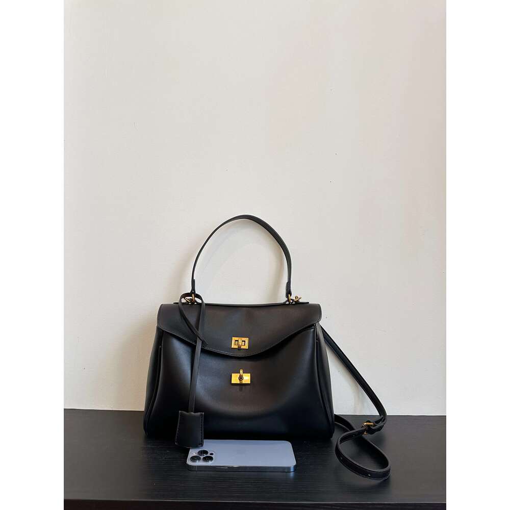 Advanced Texture Soft Tote For Women Simple And Elegant Large Capacity Underarm Single Shoulder Bag Bag