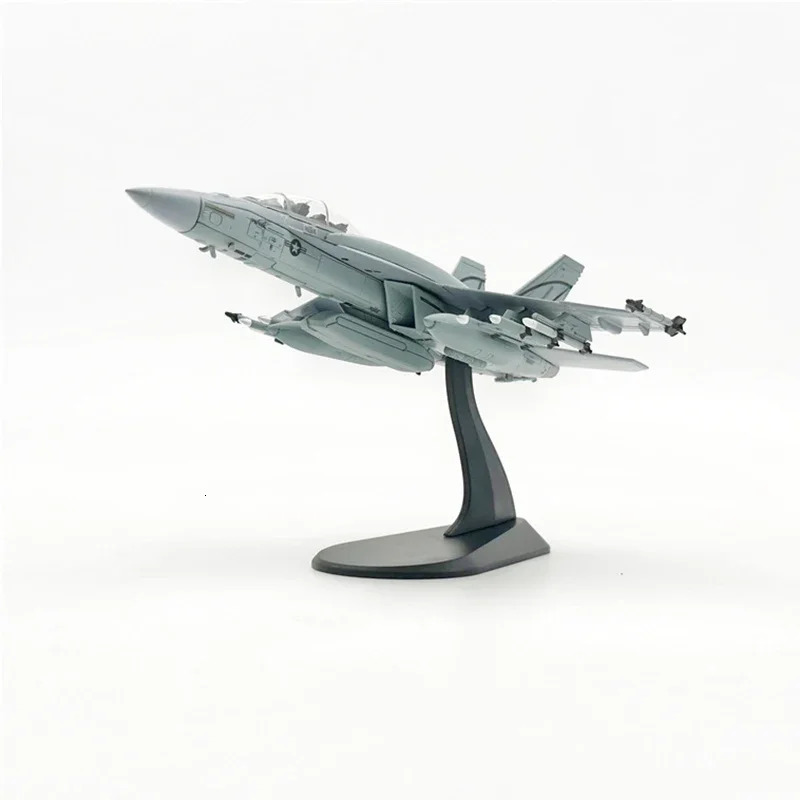 1/100 Scale Model Toys F18 F-18 Supper F/A-18 Hornet Strike Fighter USAF Aircraft Diecast Metal Plane Model Toy 250421
