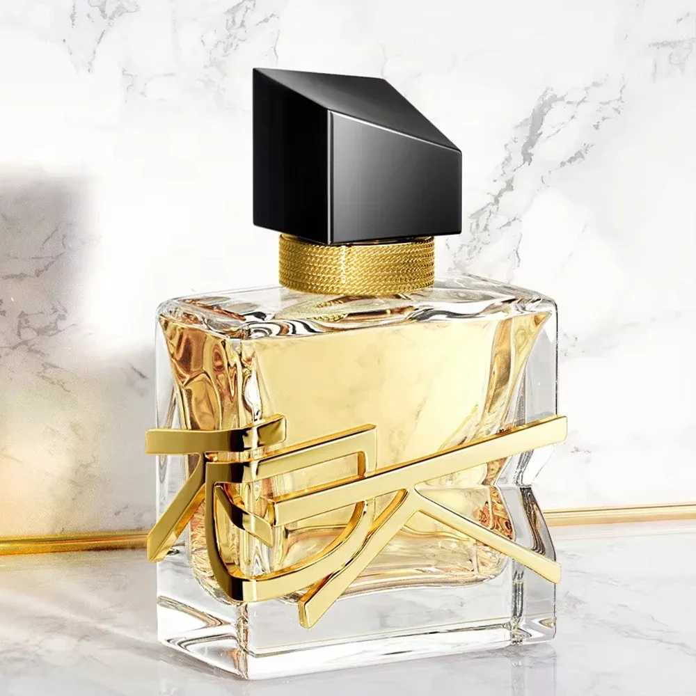 Floral Flavor 30ml Spray Lasting Body Fragrance Attracts Love Pheromone Scent Unisex Dating Women Perfumes Luxury Fragrances J251122