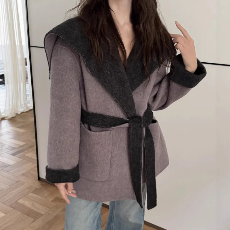 GVUW Fashion Short Wool Coat Womens Large Lapel Lace Up Double Sided Woolen Coats 2025 Winter Products 17S2256 251112