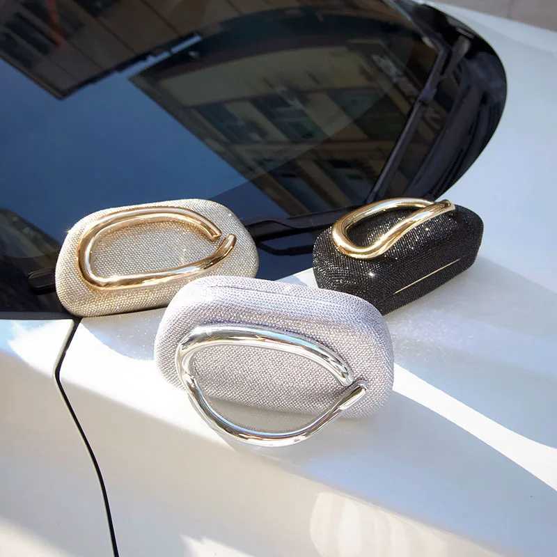 Luxury Full Diamond Evening Bag for Women Sparking Shiny Rhinestone Clutch Bag Elegant Party Banquet Wedding Party Chain Handbag K251121