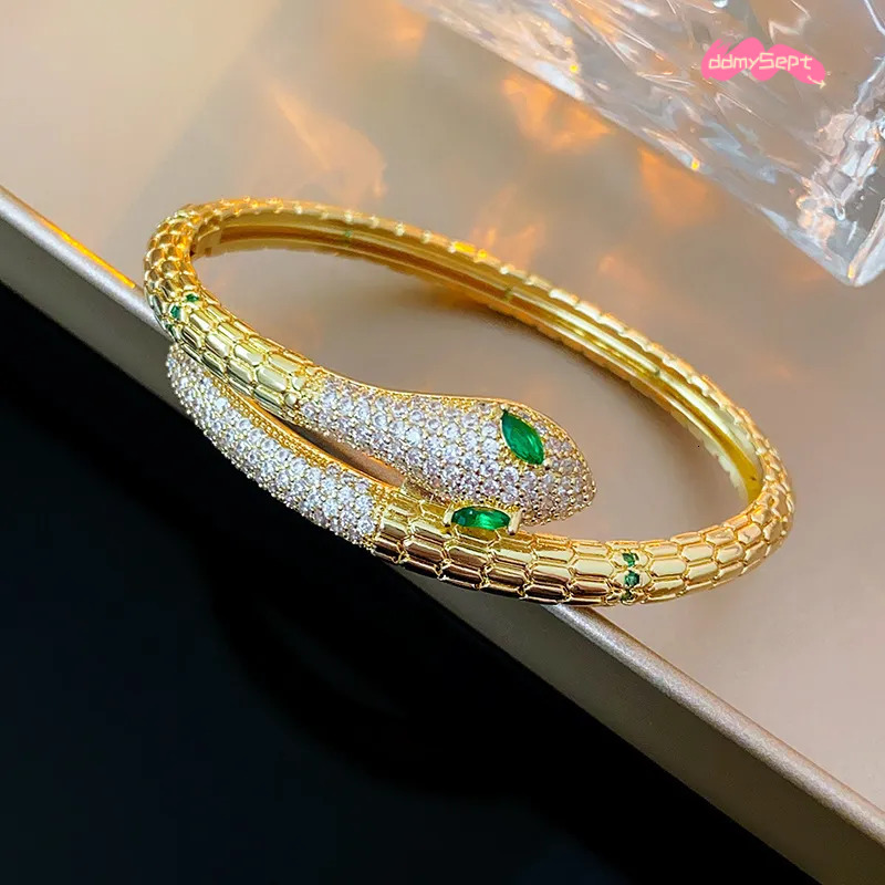 Brand Designer K Real Gold Plated Zircon Snake Shape Open Light Luxury High End Feel Bracelet Niche Versatile Jewelry Wholesale For Women H11.21 ddmys