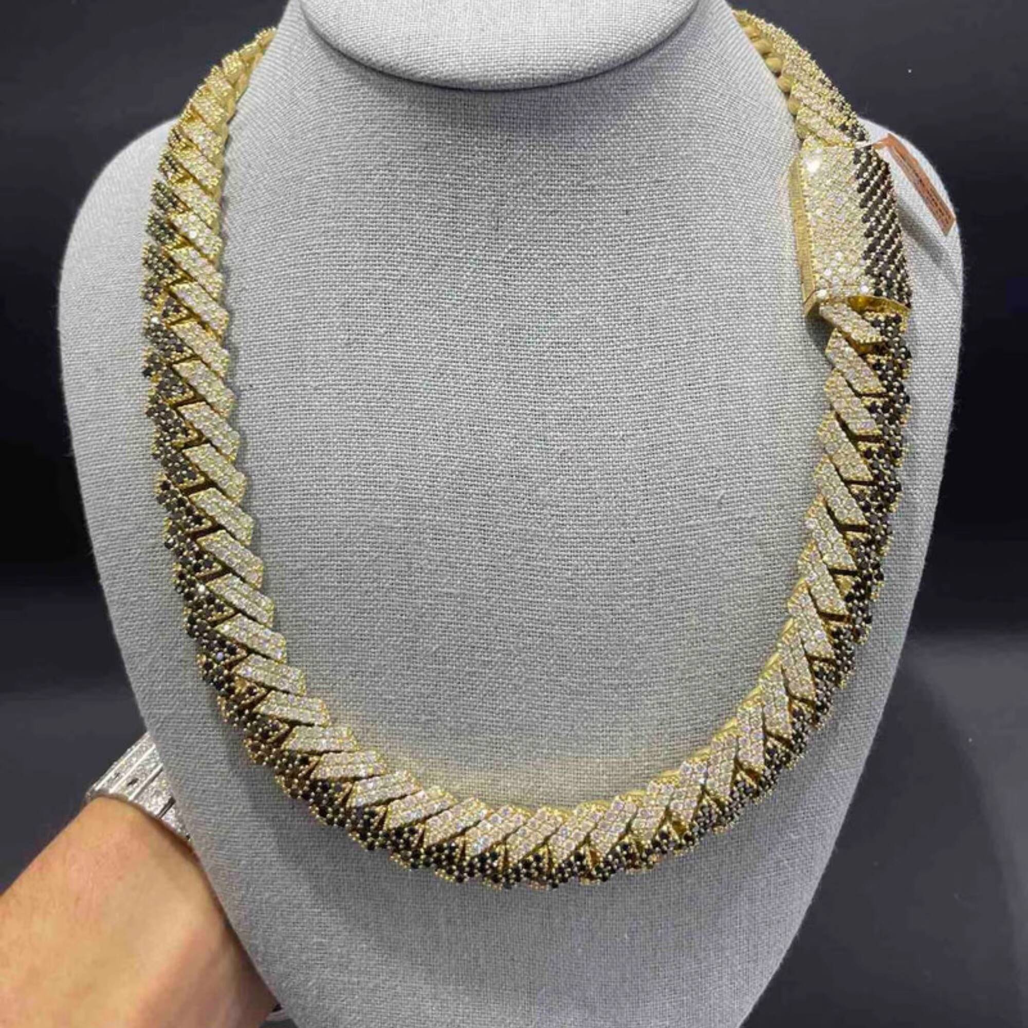 High Quality14MM Lab Grown Diamonds Cuban Link Chain Iced Out Pattern 10k Gold Lab-Grown White and Black Diamond for Hip Hop