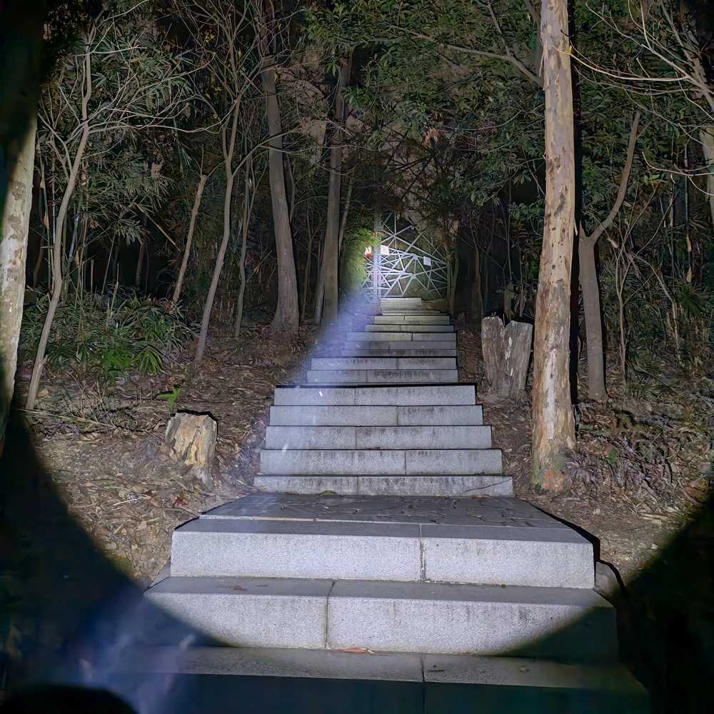 Convoy C8 Plus Flashlight 18650 Torch with KW CSLNM1TG Led Lanterna Flash Light Camping Fishing Lantern Portable Lighting C251122