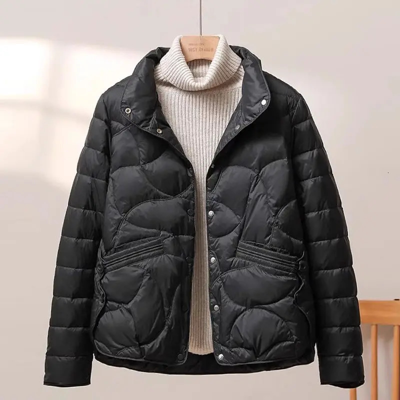 Short Puffer Jacket Women 2025 Lightweight Quilted Cotton Coat Petite Fashion Winter Warm Parka Y2K Stylish Bubble 251110