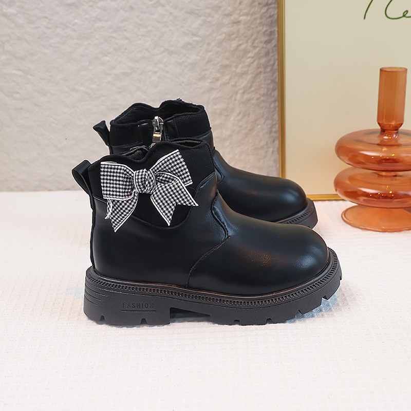New designer shoes Girls Boots Children s Short Boots New Baby Fleece Lined Leather Boots Little Princess Leather Boots Winter Stylish Martin Boots