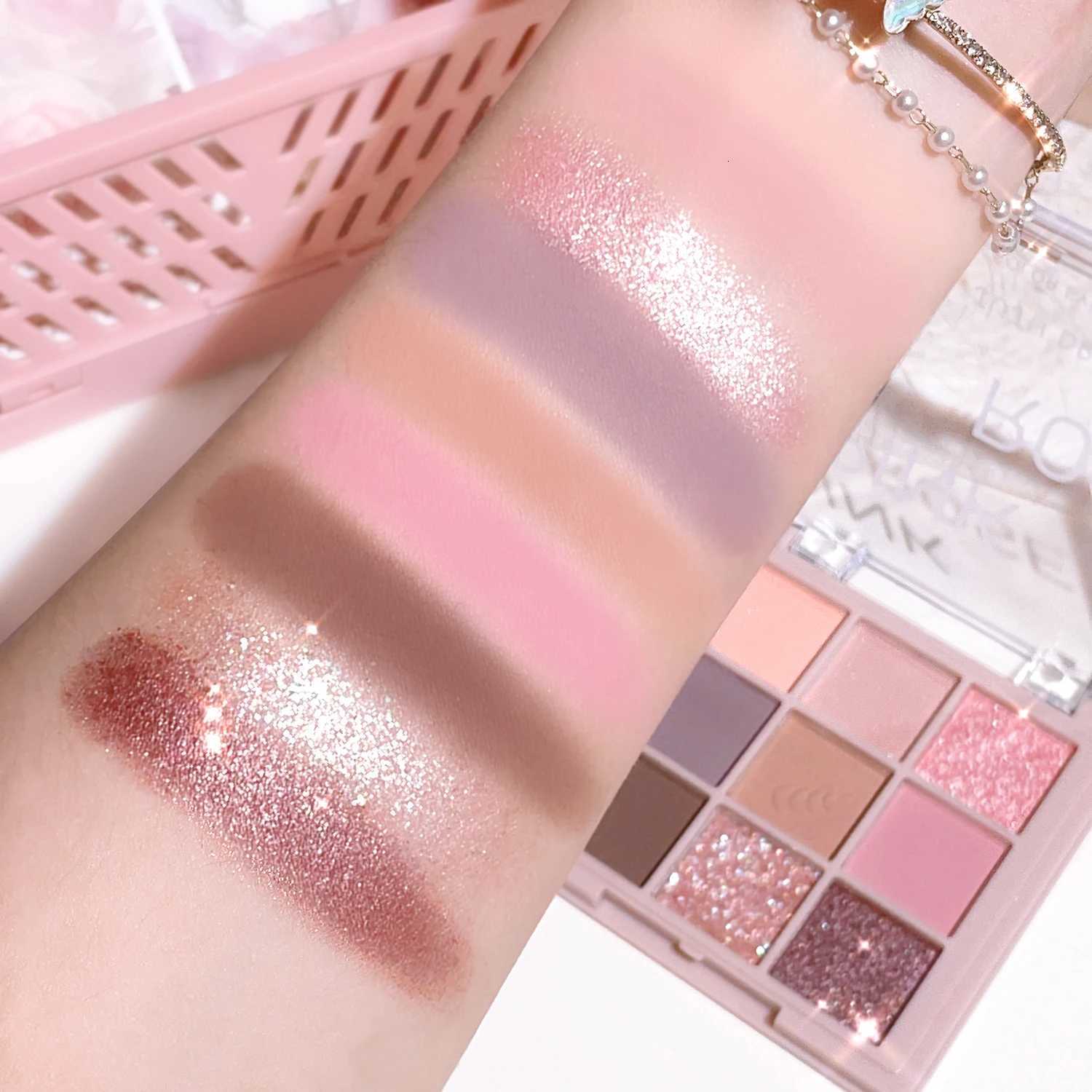 Nine-color eye shadow plate daily pearl matte earth color Jiugong grid eye shadow high-quality pure styleT251122