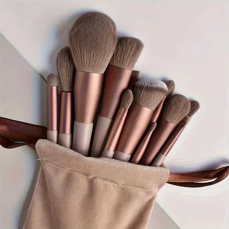 13PCS Valentine Luxury Brush Set-Vegan Cruelty-Free Makeup Brushes w/Travel Pouch Hypoallergenic Gift for Her/Wife/Girlfriend C251122