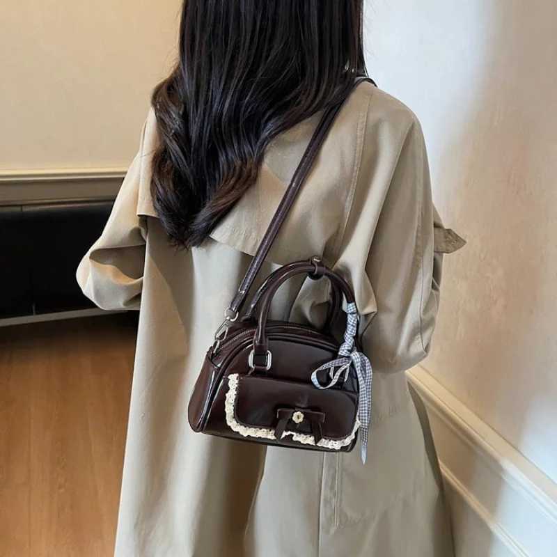 Popular Crossbody Bag For Women Luxury Brand Leather Material Lightweight And Chic For Effortless StyleT251122