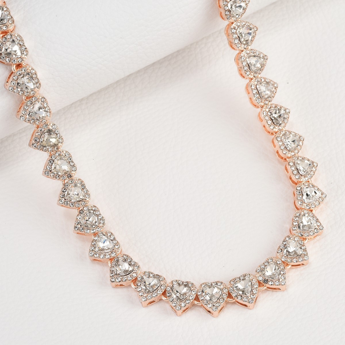 ly arrived Valentines Day high polished shiny heart Cz tennis chain necklace suitable for womens fashion jewelry gifts 241030