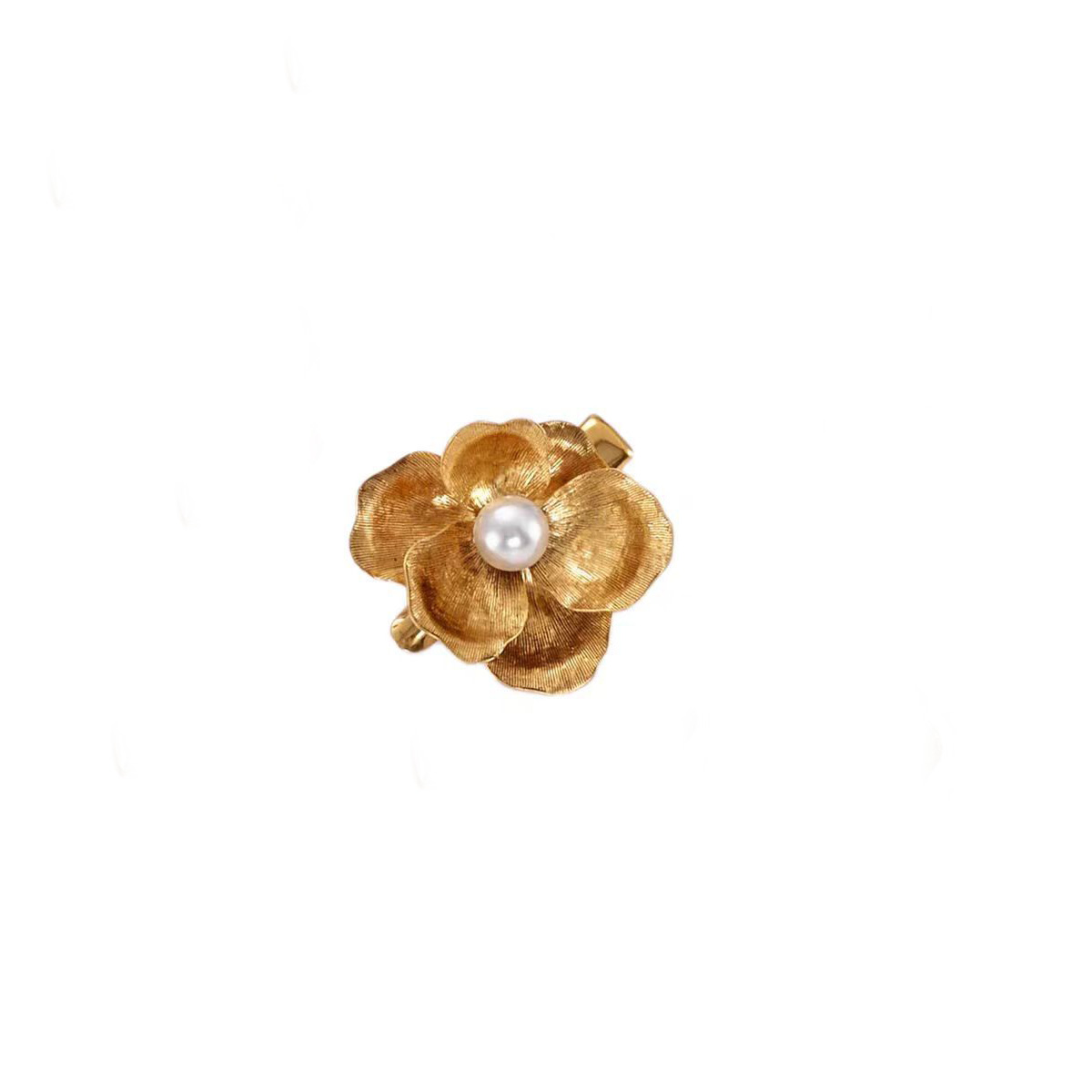 Elegant Gold Tone Flower Hair Clip Women's Fashion Accessory Pearl Accented Hair Barrette for Stylish Updos and Casual Hairstyles