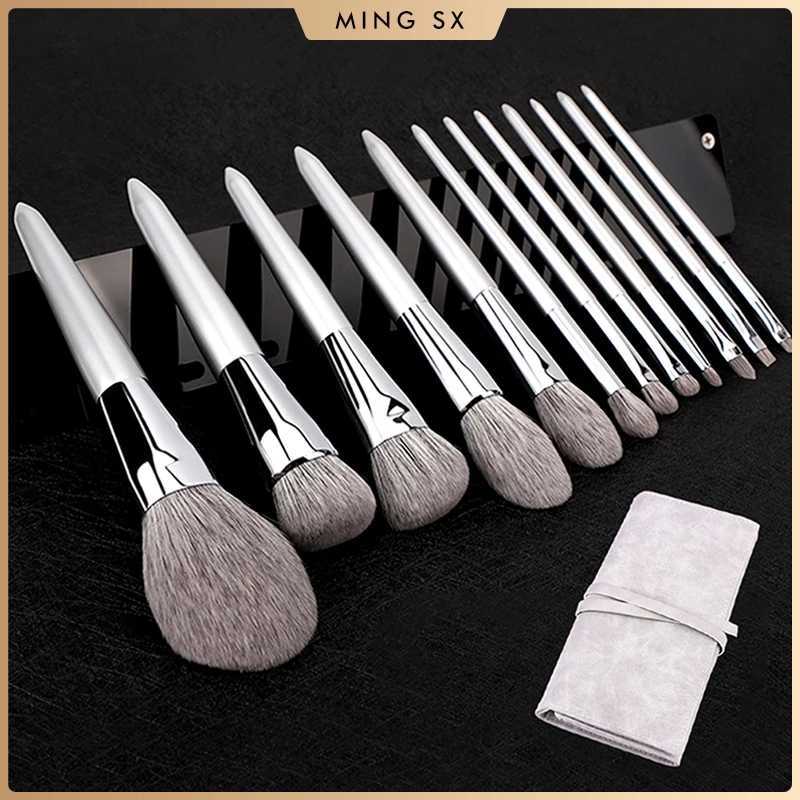12PCS Makeup Brushes Kit Professional Natural Goat Hair Foundation Powder Contour Eyebrow Eyeshadow Lip Make Up Tools C251122