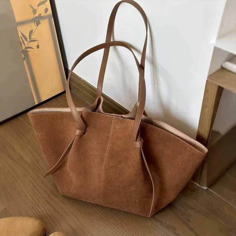 Faux Suede Tote Bags For Women Luxury Designer Handbags Purses 2025 New In Vintage Large Capacity Shoulder BagT251122
