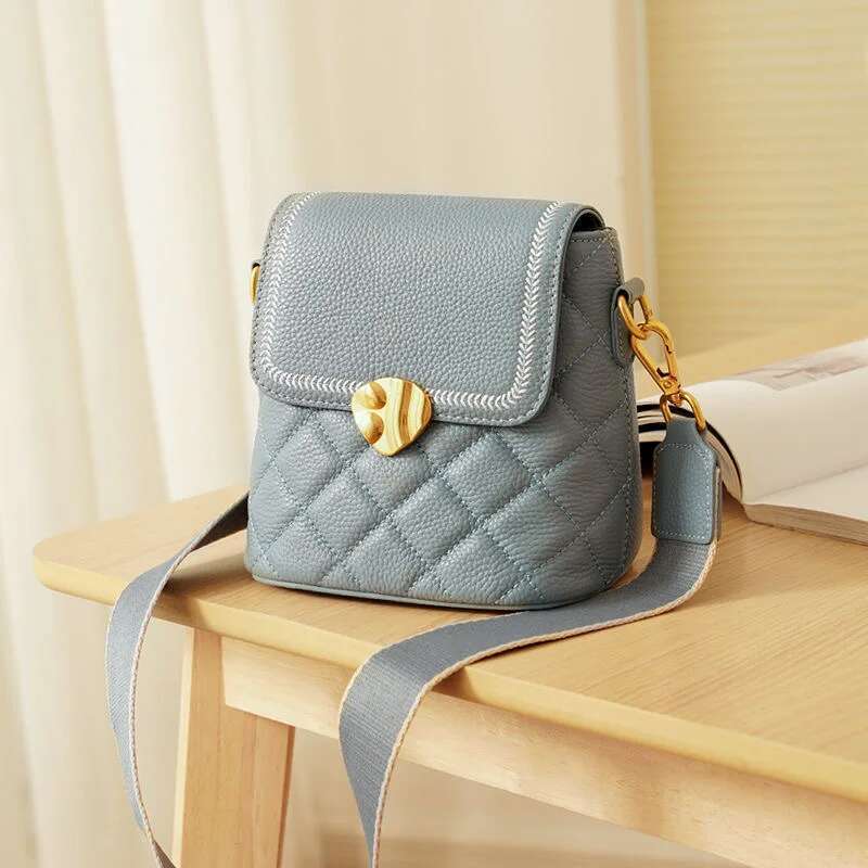 Women S Top Layer Handbag Lingge Small Wide Head Leather Messenger For Black Bag Oblique Shoul Bag