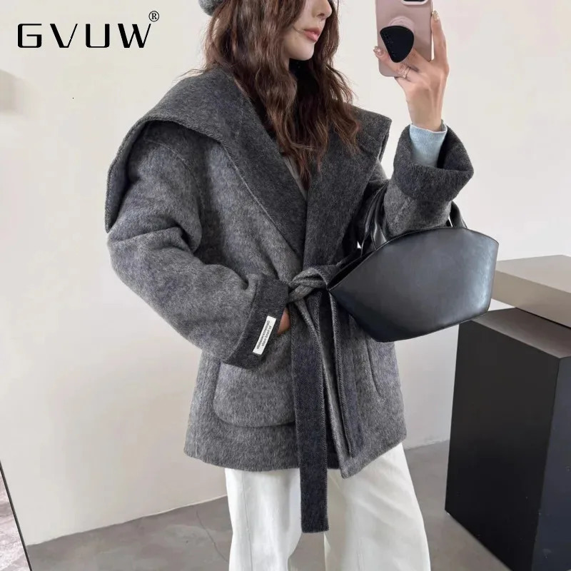 GVUW Fashion Short Wool Coat Womens Large Lapel Lace Up Double Sided Woolen Coats 2025 Winter Products 17S2256 251112