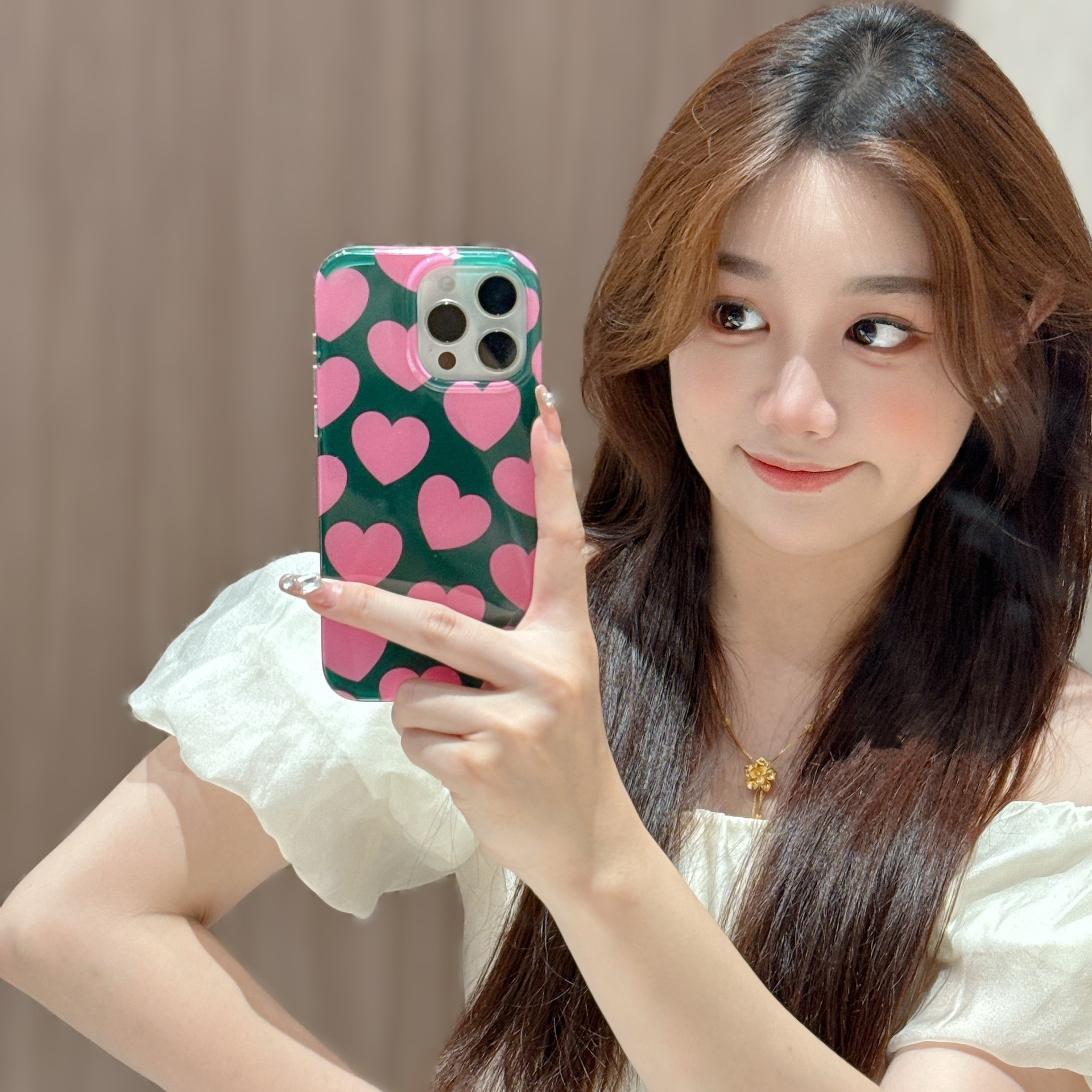 Green Background Full Screen Pink Heart Phone Case Compatible iPhone 16/15 Pro Max New Earthquake-proof Protective Case
