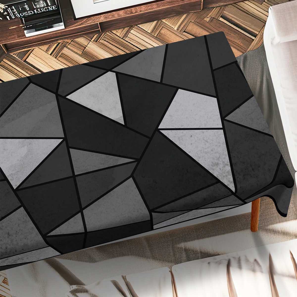 A Simple Checkered Tablecloth Perfect for Small Decorations Or Mats Suitable for Picnics Or Festive Parties C251122