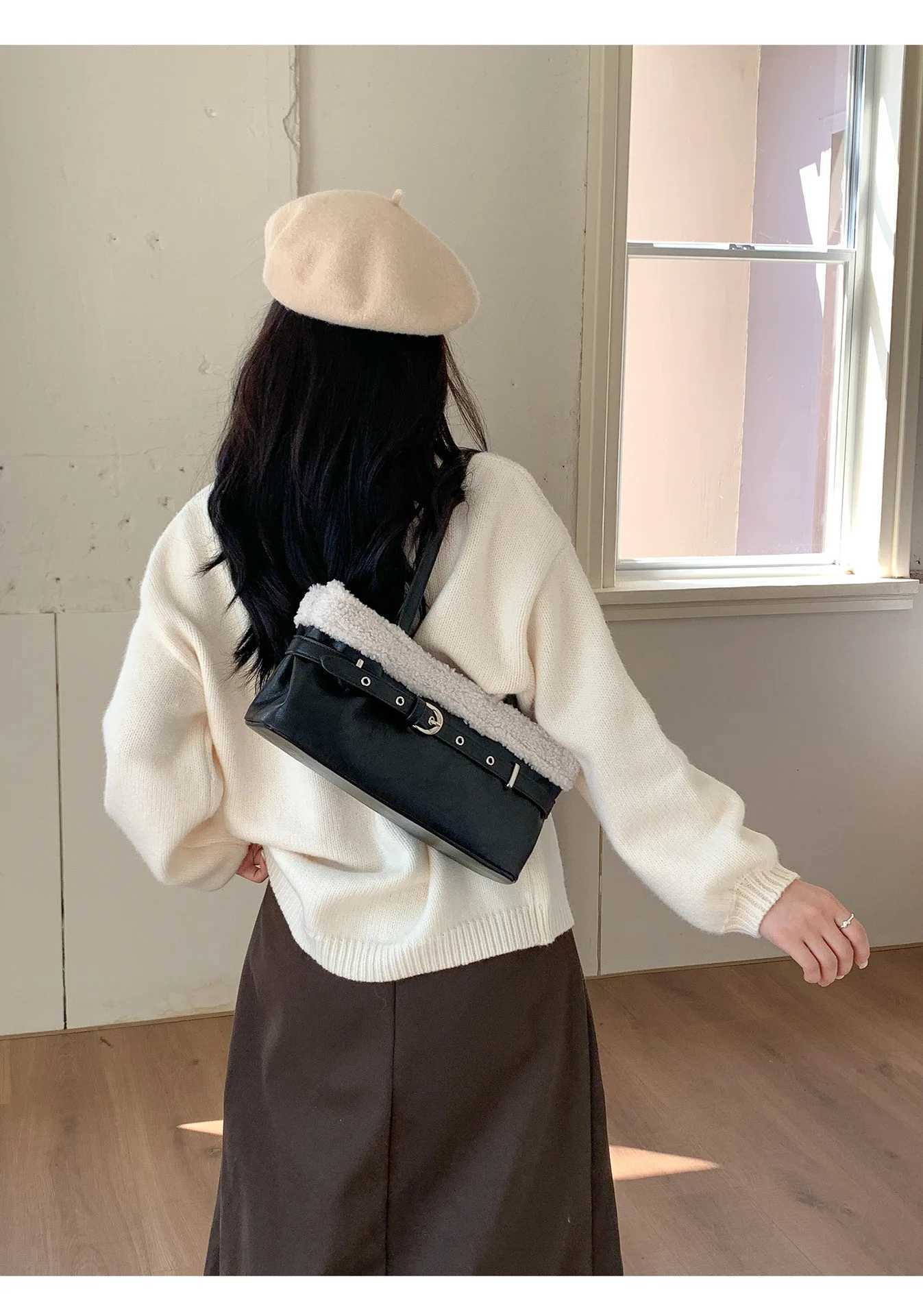 Plush bag splicing design armpit bag high-end feeling autumn and winter 2025 new belt style hand-held shoulder bag for women K251121