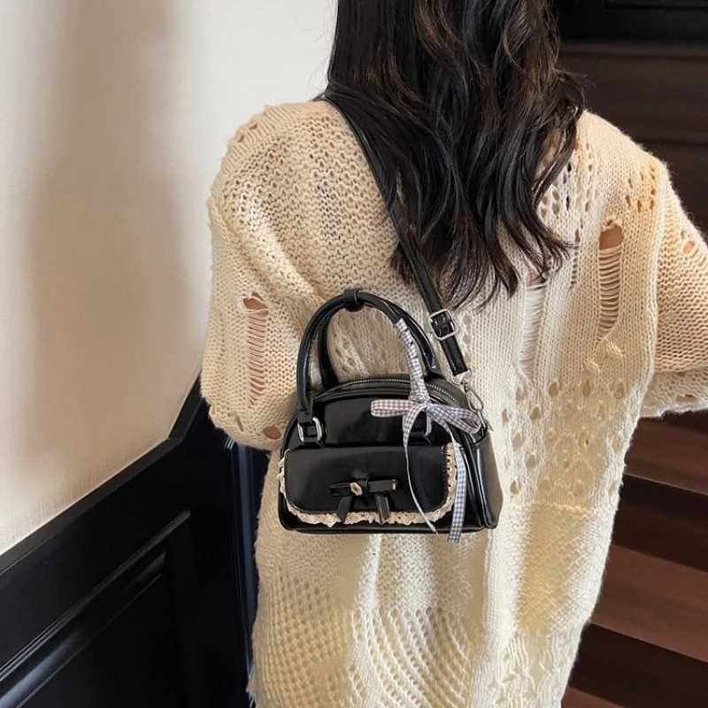 Popular Crossbody Bag For Women Luxury Brand Leather Material Lightweight And Chic For Effortless StyleT251122