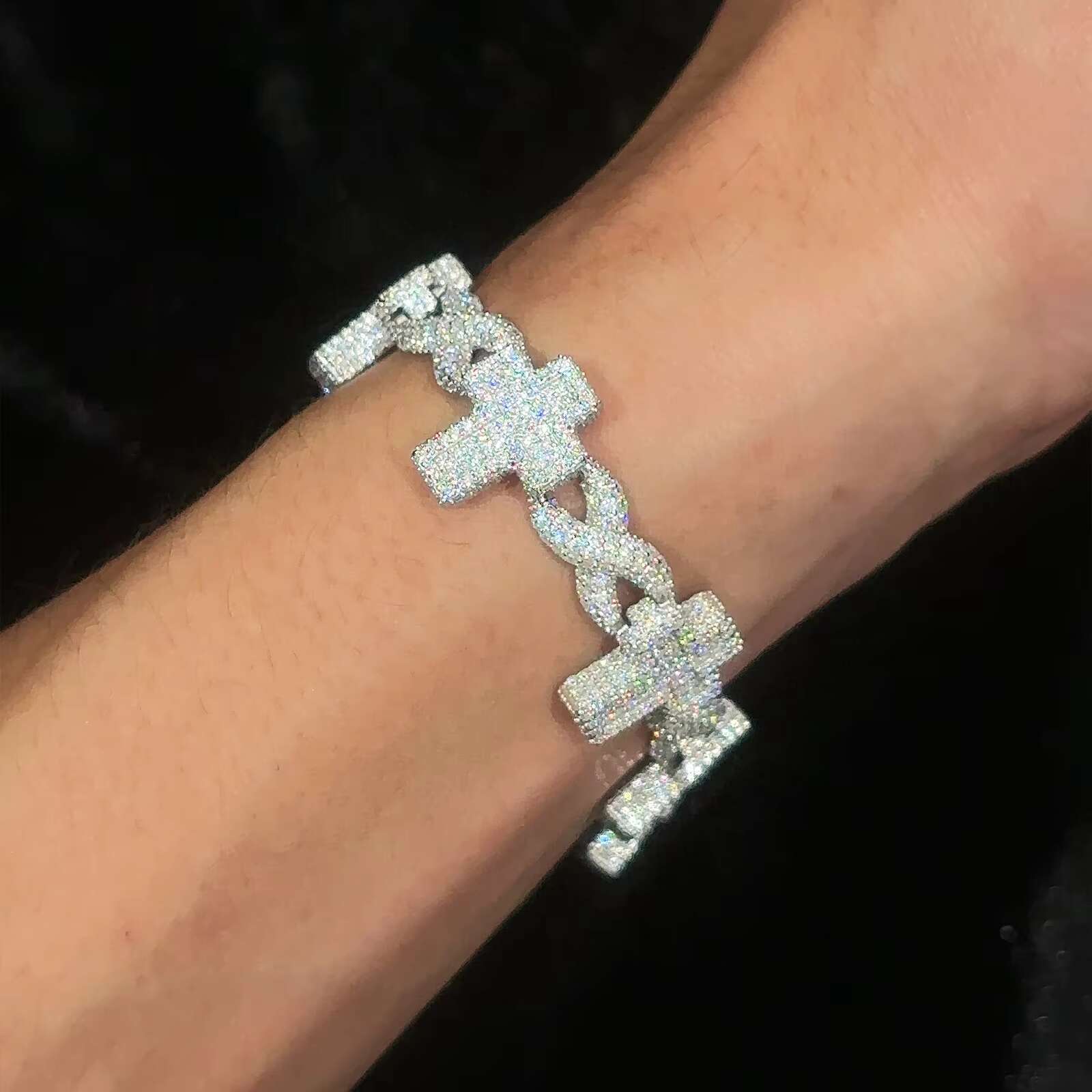 925 Sterling Silver 15mm Iced Out Infinity Cross Cuban Link Bracelet With VVS Moissanite Diamond Rose Gold Hip Hop Style Parties