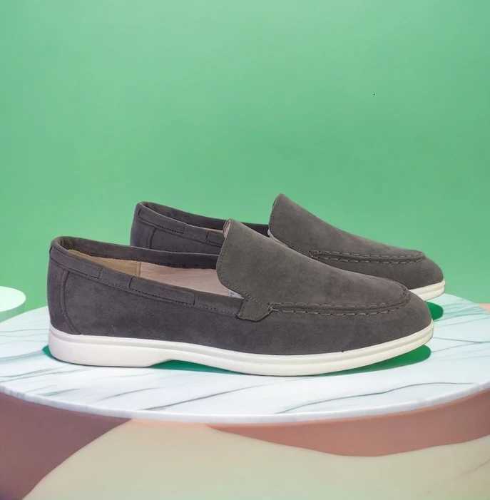 Classic Suede Leather Loafers Men Casual Shoes Luxury Brand Mens Breathable Slip on Driving Shoes X251122
