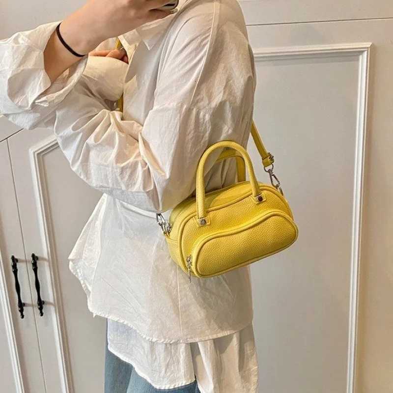 Luxury Brand Fashionable Leather Womens Shoulder Bag Classic Elegant Famous Paris Delicate Craft Trendy BagT251122