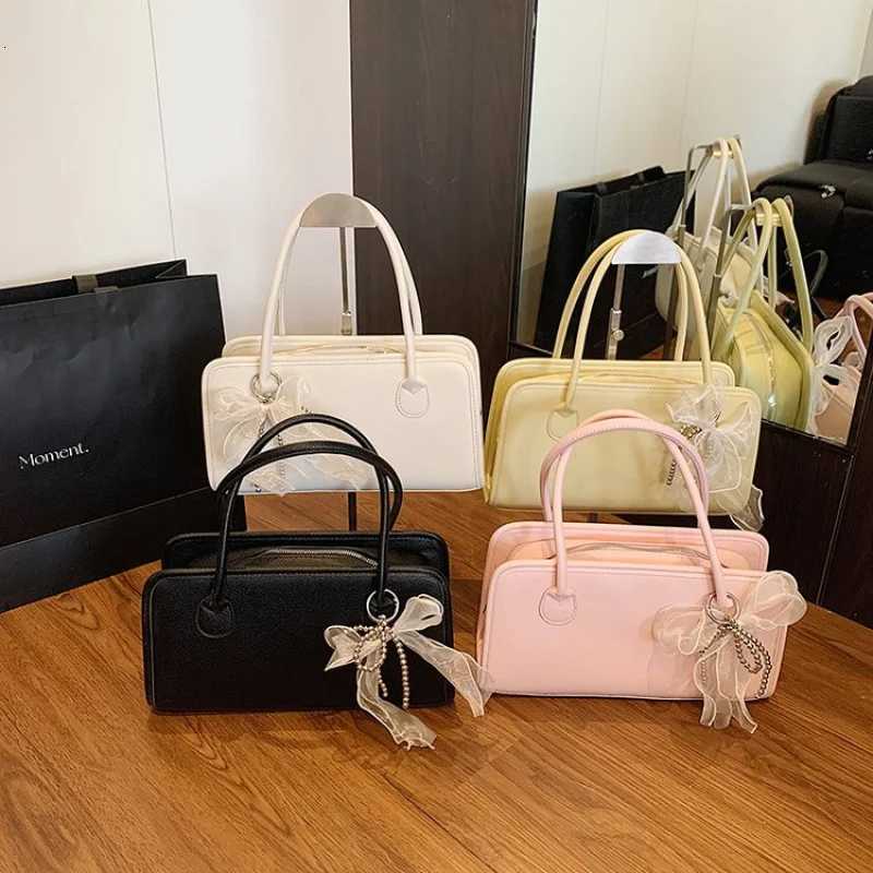 Luxury Inspired Ladies Shoulder Bag High-End Leather Crossbody Handbag Womens Tote Purse For Formal Casual OccasionsT251122