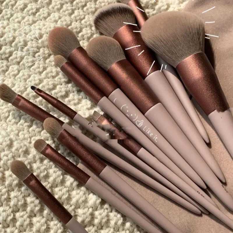 Makeup Brushes Set Eye Shadow Foundation Women Cosmetic Powder Blush Blending Beauty Make Up Tool C251122