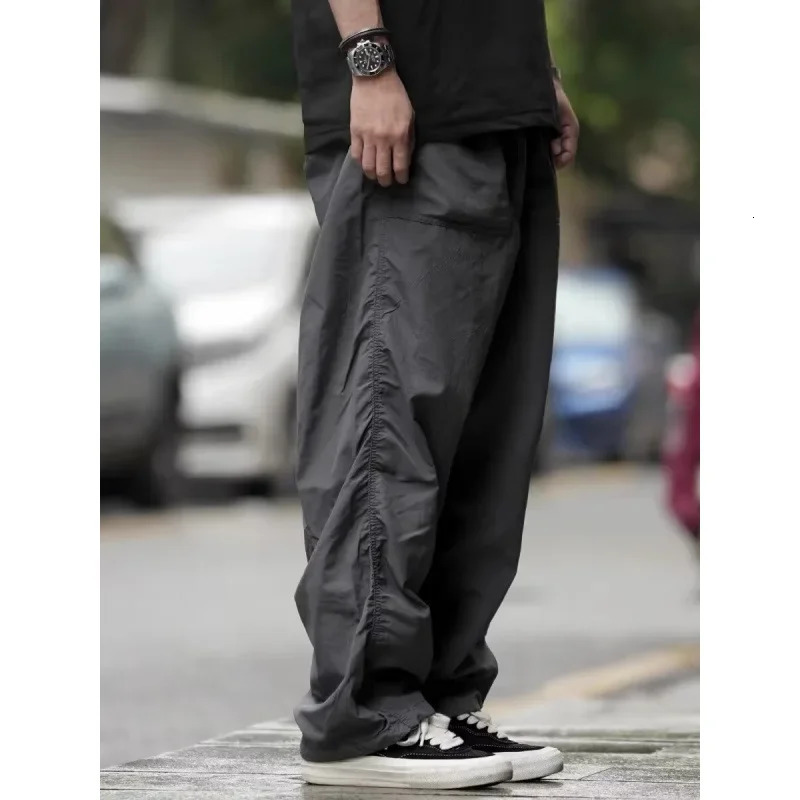 Japanese style casual Trouser fashion umbrella soldier pants loose fit suitable for summer American casual Trouser 250418