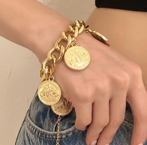 Fashion Stainless Steel Portrait Coin Pendant Bracelet Bangels for Women Wide Cuban Chain Charm Jewelry Gift Wholesale 241225