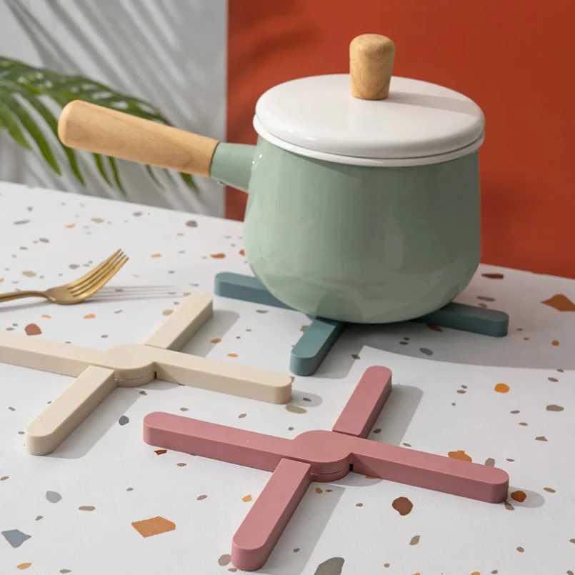 1/2pcs Foldable Silicone Heat Resistant Placemat Non-Slip Table Mat Multi-purpose Pot Holder Dish Plate Coaster Kitchen Dining C251122