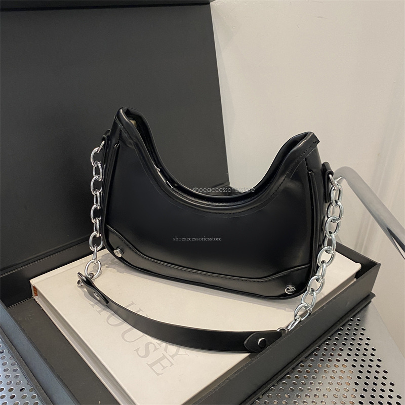 2025 New Luxury Designer Women's Fashionable Niche Light Luxury Commuting Shoulder Crossbody Bag