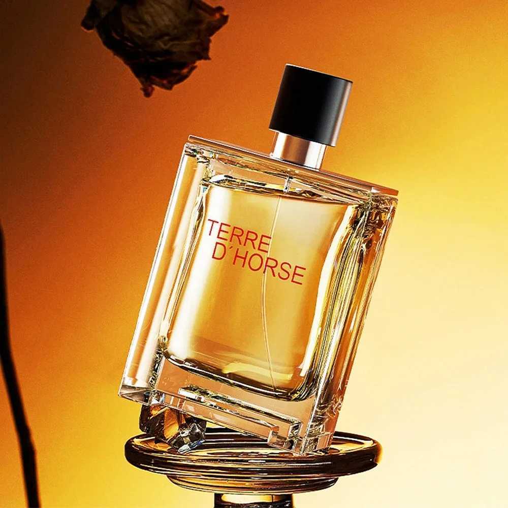 100ML Best-Selling Mens Perfume Long-Lasting Woody Scent Eau De Toilette Classic Flirting Pheromone Spray for Men J251122